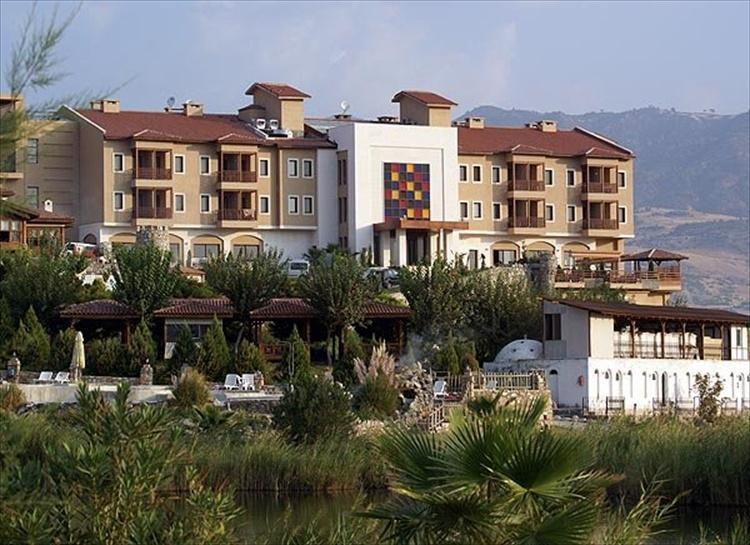 Umut Thermal Spa & Wellness Hotel Karakıran Exteriör bild