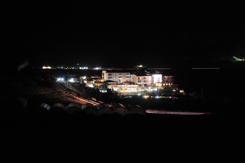 Umut Thermal Spa & Wellness Hotel Karakıran Exteriör bild